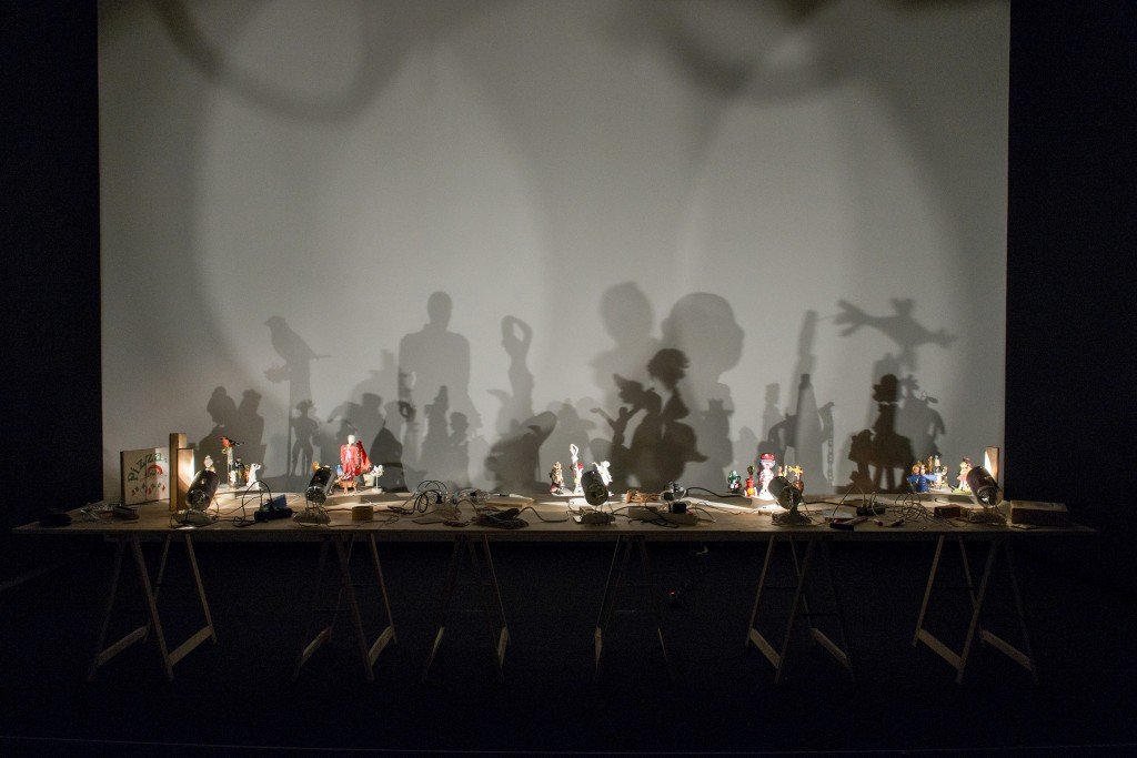 H.Peter Feldmann, Schatten 2005, Sala de Arte Santander.